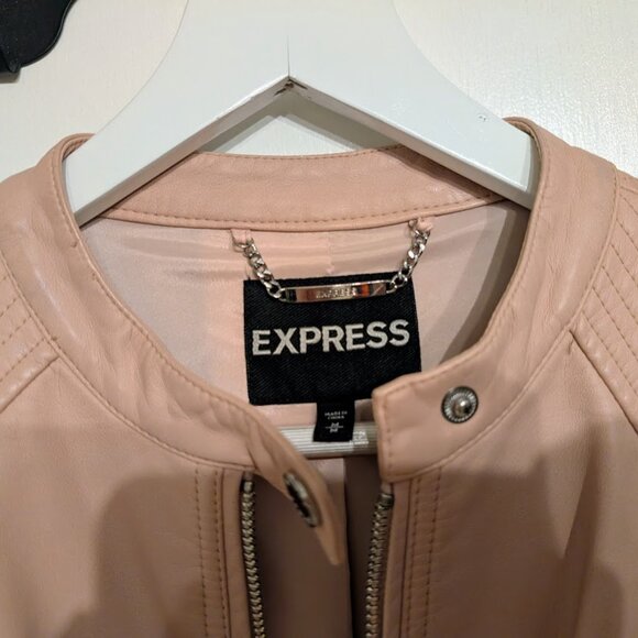 Express Pink Vegan Leather Moto Cafe Racer Quilted Jacket M NWOT - Picture 8 of 15